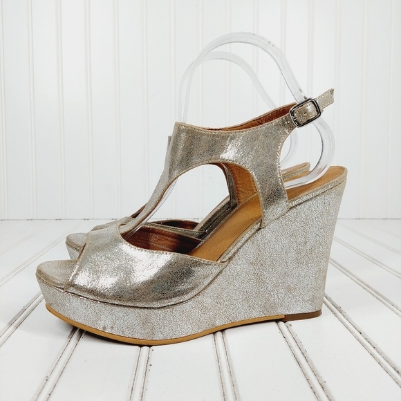 BP. Silver Distressed Gray Slip On Buckle Sling Back Summer Wedge Sandals A560 - Picture 1 of 11